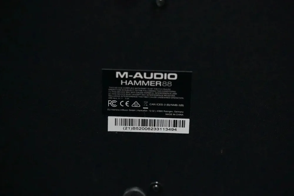 Piano Teclado Controlador Midi M-audio Hammer 88, Poco Uso Negro - Imagen 4